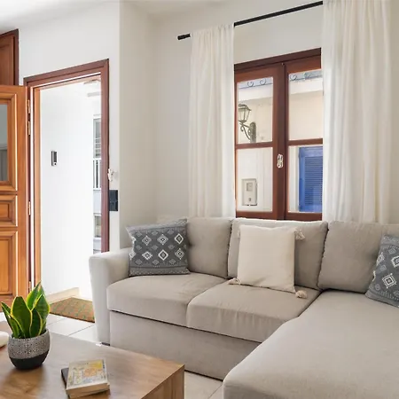 Olea White * Skiathos-stad