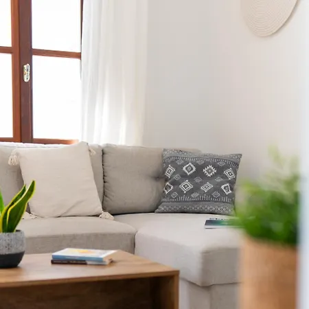 Olea White