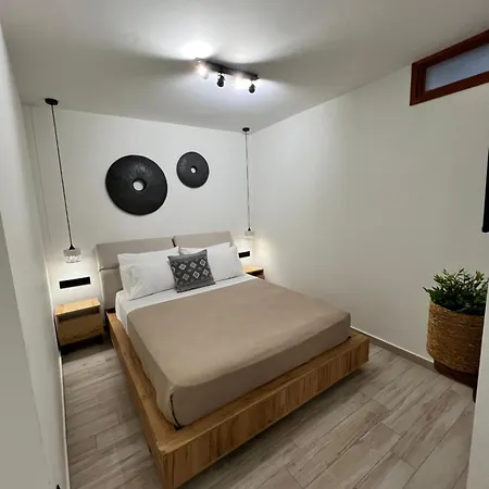 Olea White Holiday home