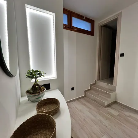 Olea White Holiday home