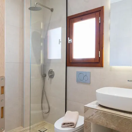 Olea White Holiday home *