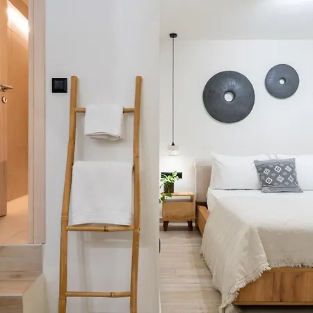 Olea White Holiday home