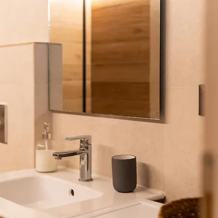 بيت للعطل Olea White مدينة سكياثوس