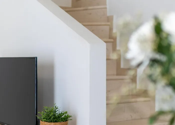 Olea White Holiday home *