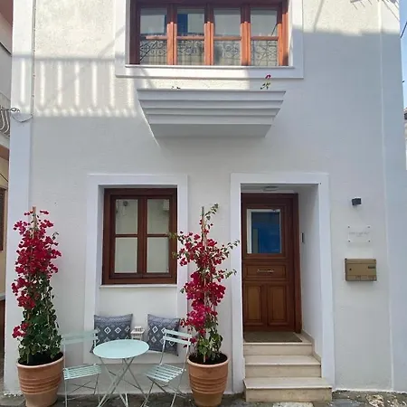 Casa de Férias Olea White Skiathos Town